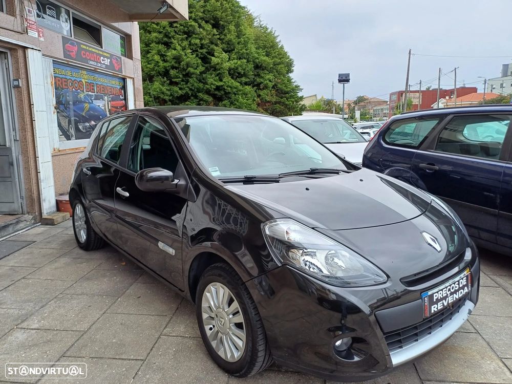 Renault Clio 1.2 16V Privilège - 4