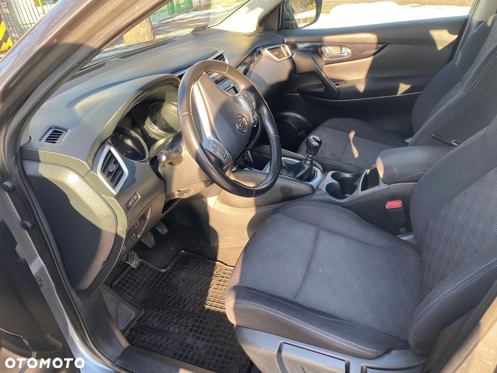 Nissan Qashqai 1.2 DIG-T Acenta EU6 - 7