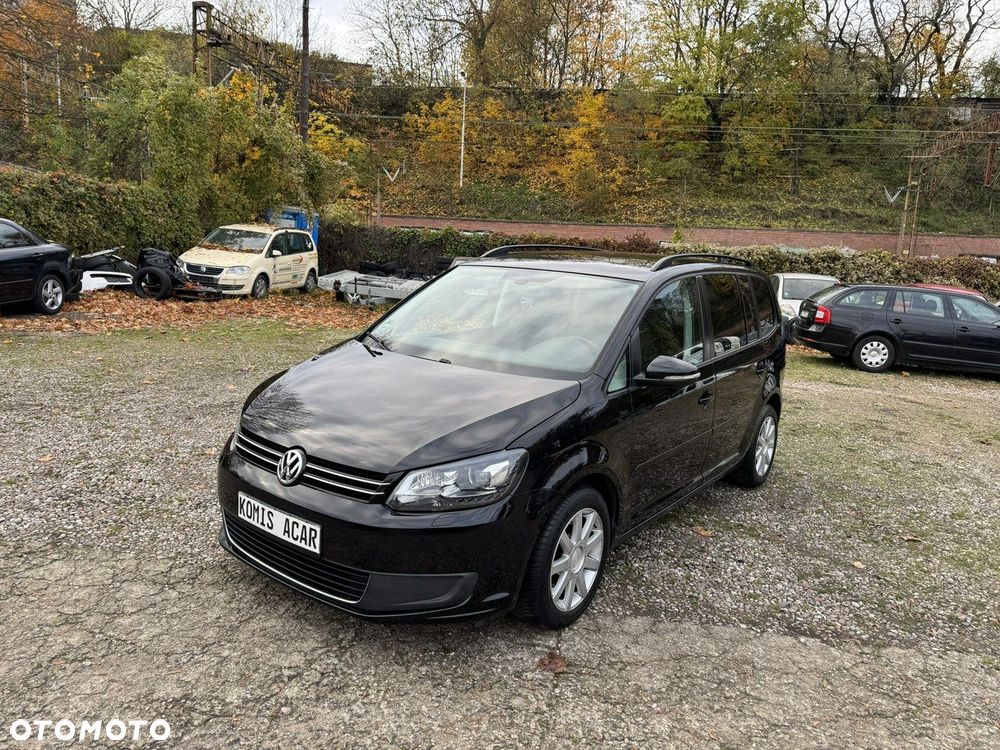 Volkswagen Touran - 39