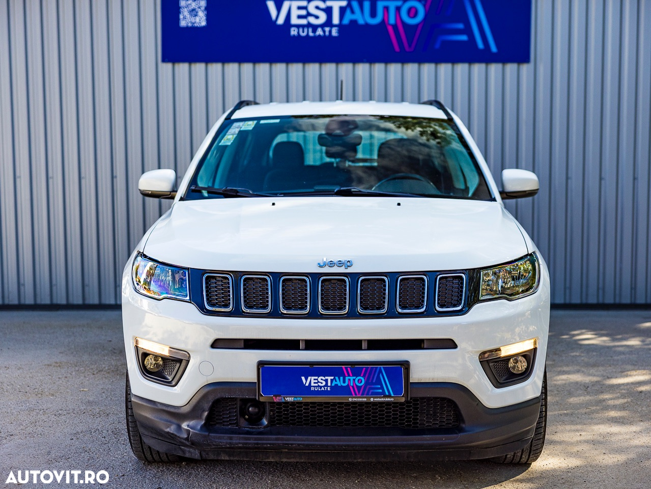Jeep Compass 2.0 M-Jet 4x4 AT Longitude - 23