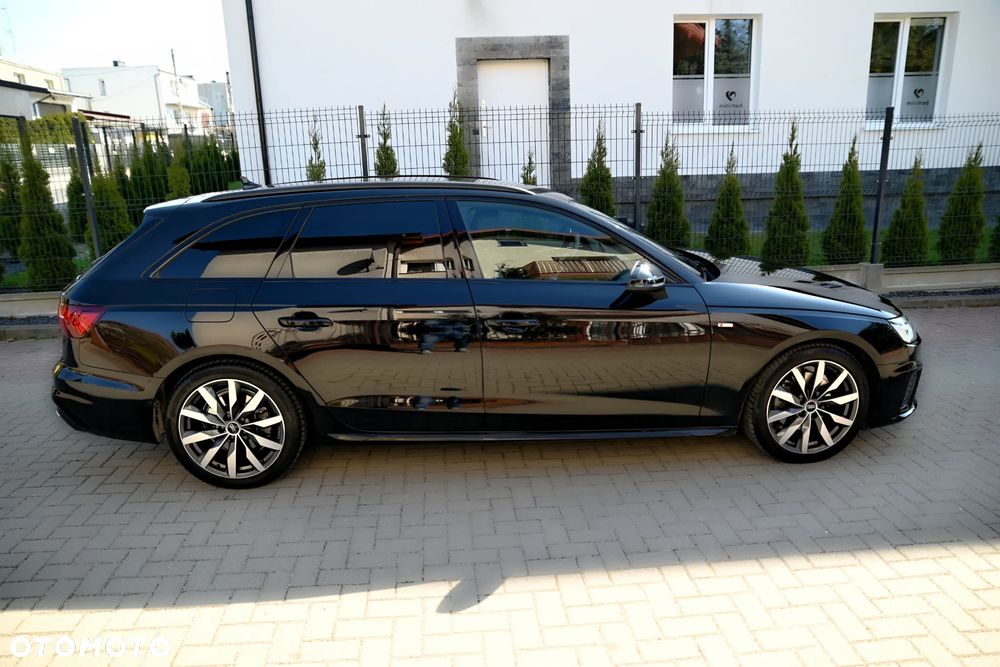 Audi A4 Avant 35 TFSI mHEV S Line S tronic - 14