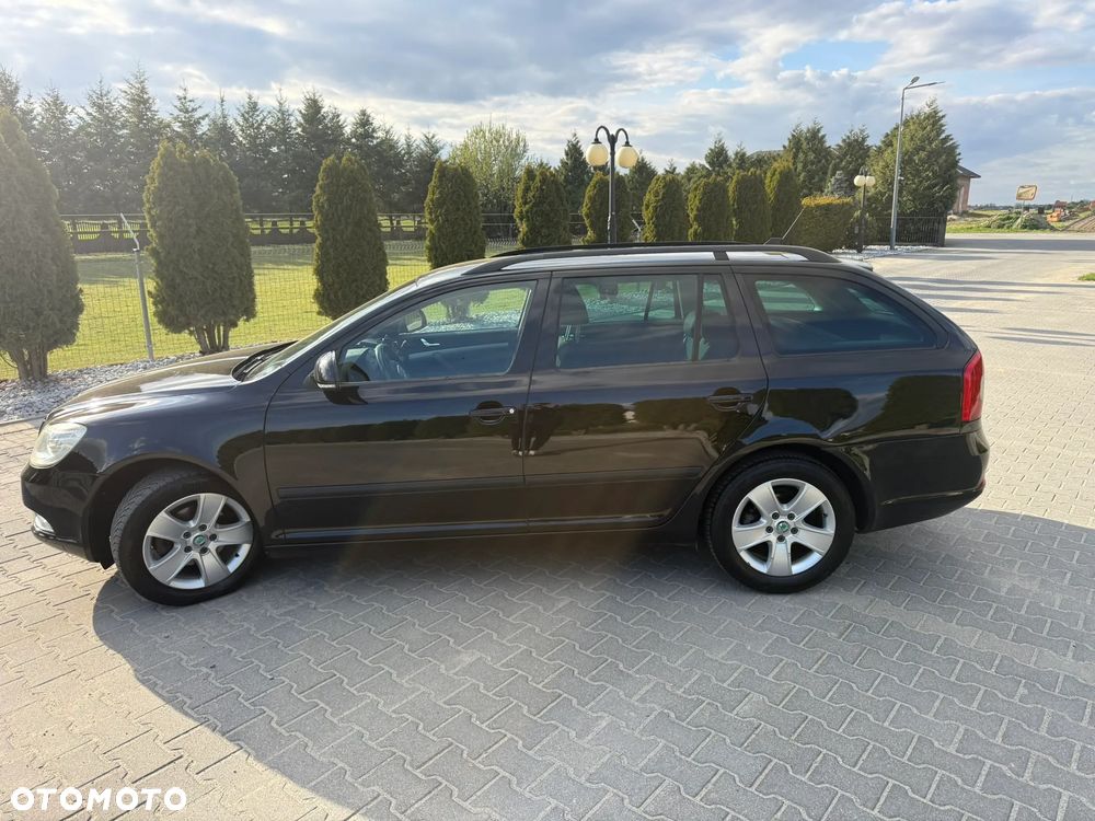 Skoda Octavia 1.6 TDI DPF Ambition - 8