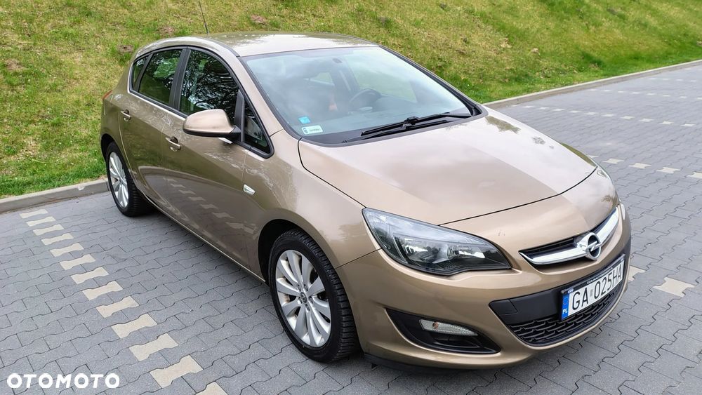 Opel Astra 1.6 Enjoy - 1