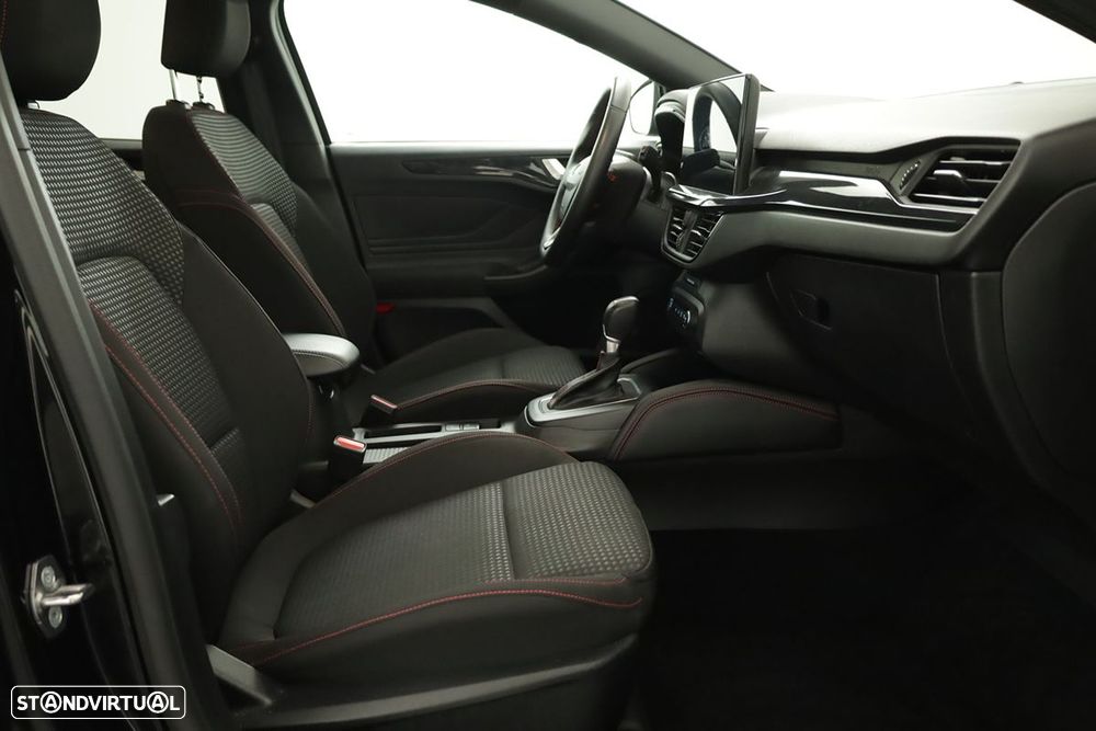 Ford Focus 1.0 EcoBoost MHEV ST-Line X Aut. - 19