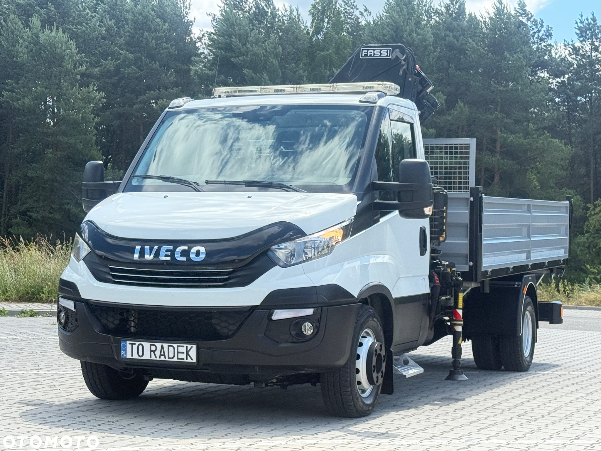 Iveco DAILY 72-180 3.0 HPI 180KM * HDS FASSI F70 * 3200 Udźwig * Wywrotka 3 Stronna * ŚWIETNY STAN! - 5
