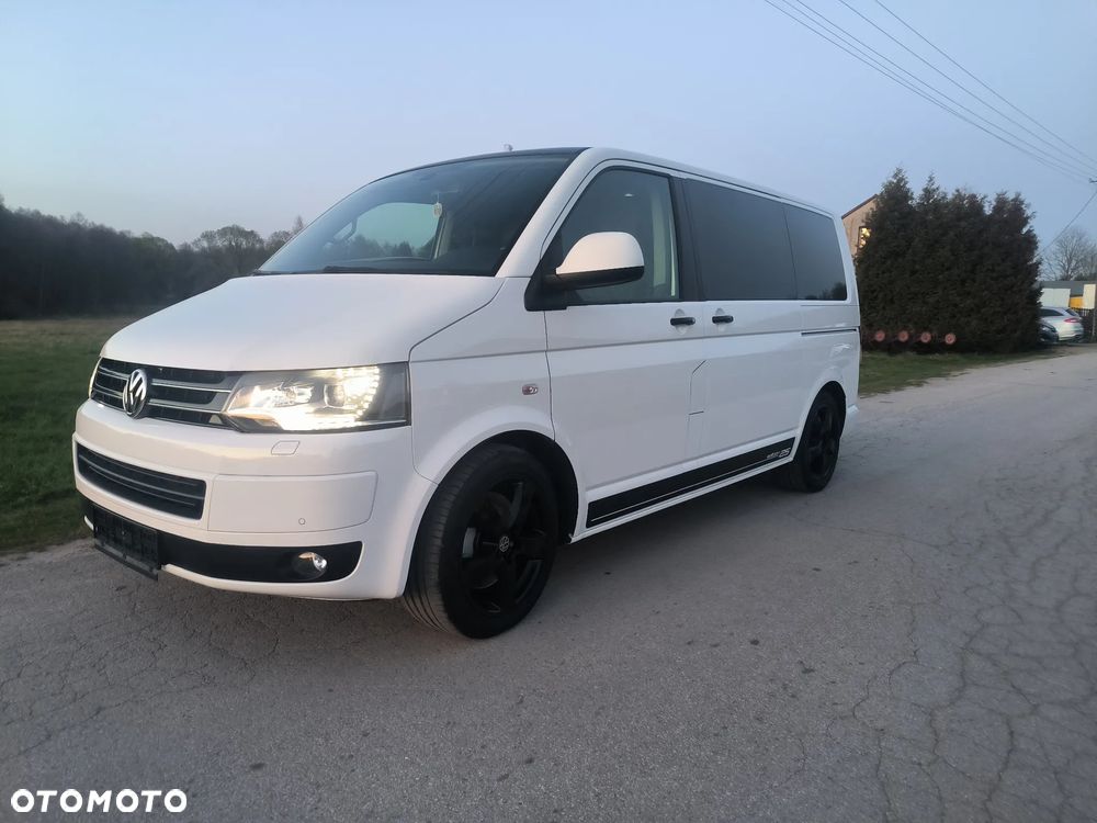 Volkswagen Multivan - 38