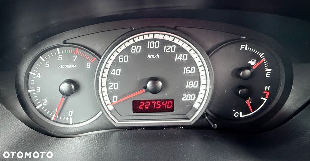 Suzuki Swift 1.3 Club - 21