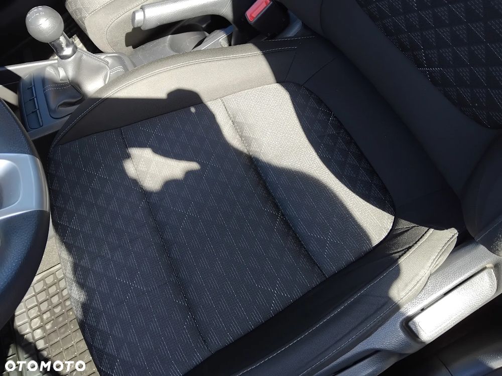 Kia Rio 1.2 M - 19
