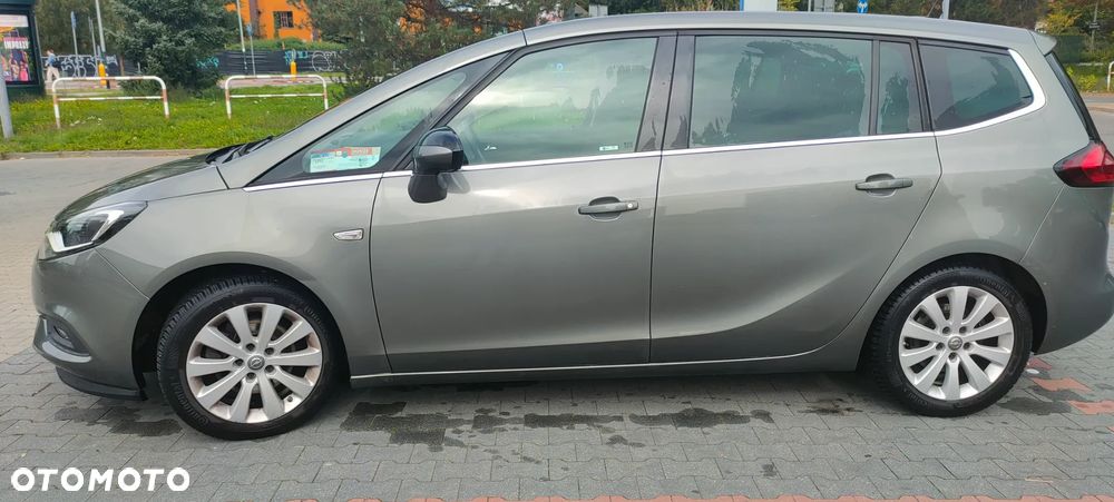 Opel Zafira - 3