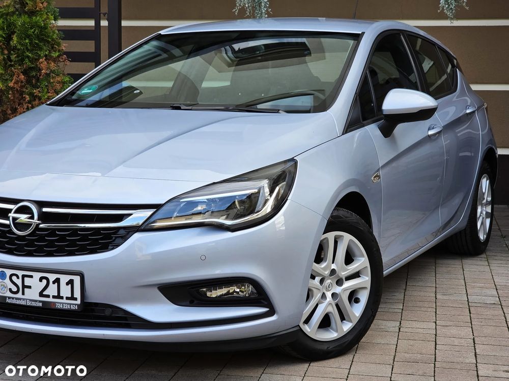 Opel Astra 1.4 Turbo Innovation - 10