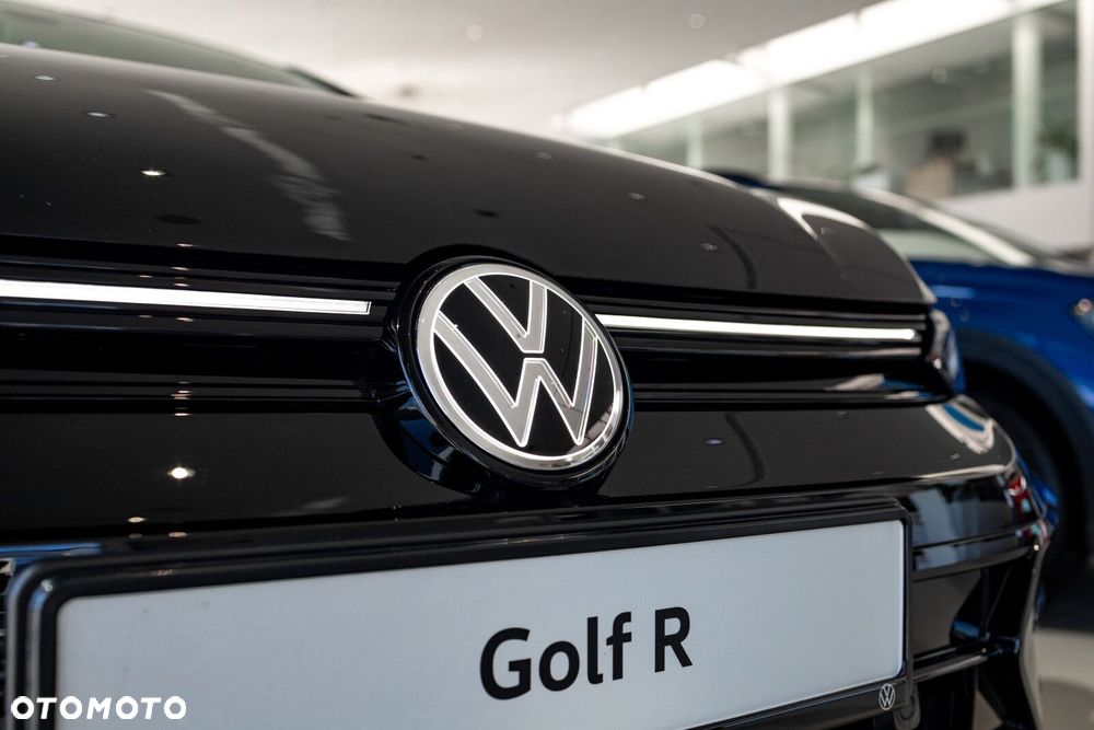 Volkswagen Golf Variant - 9