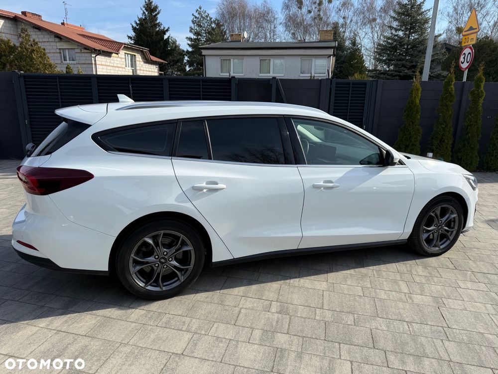 Ford Focus 1.5 EcoBlue STart-Stopp-System TITANIUM X - 25