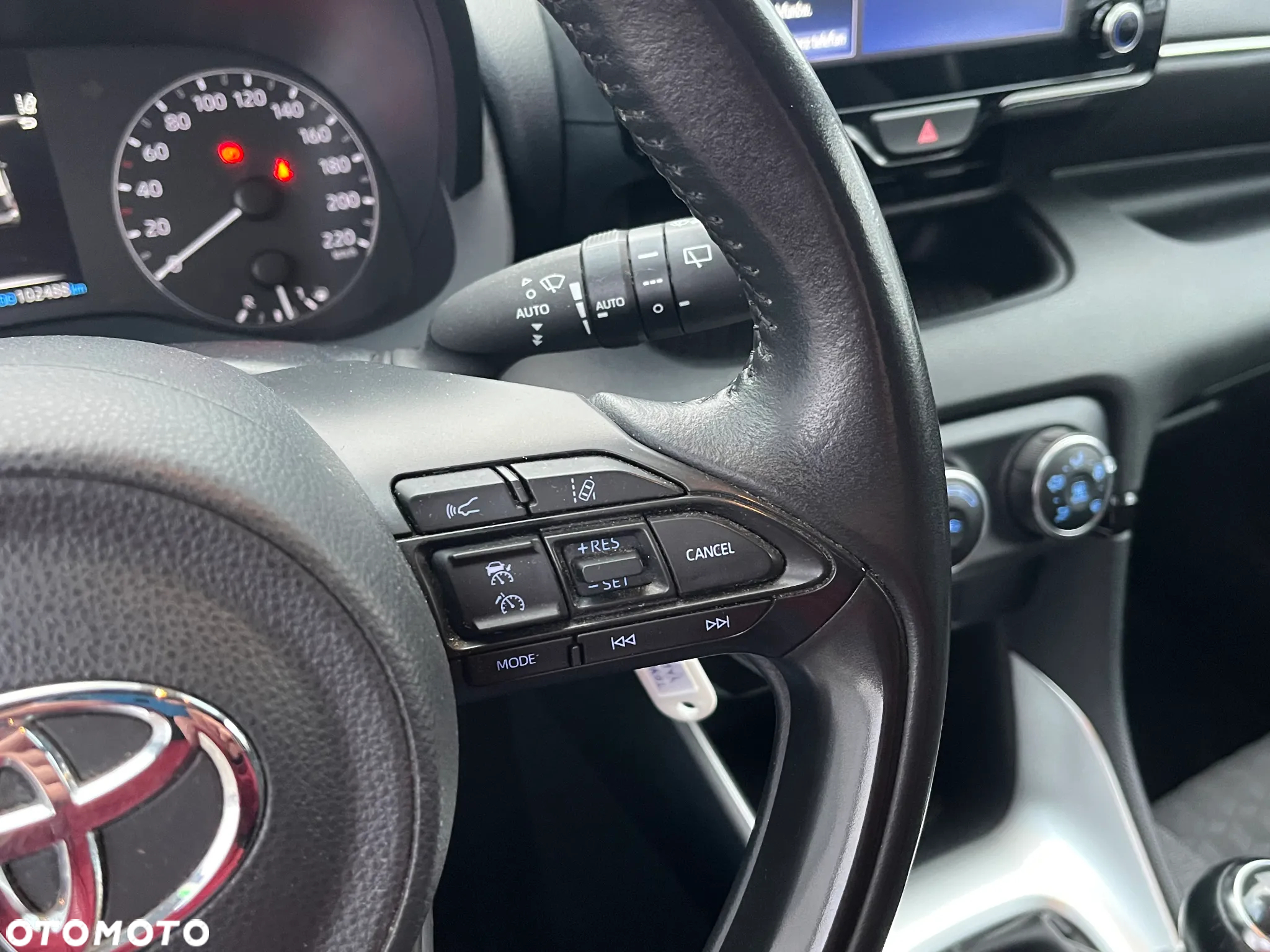 Toyota Yaris 1.0 Comfort - 13
