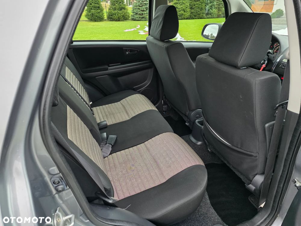 Fiat Sedici 1.6 16V 4x2 Emotion - 18