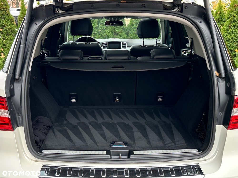 Mercedes-Benz ML 350 BlueTEC 4MATIC 7G-TRONIC - 31