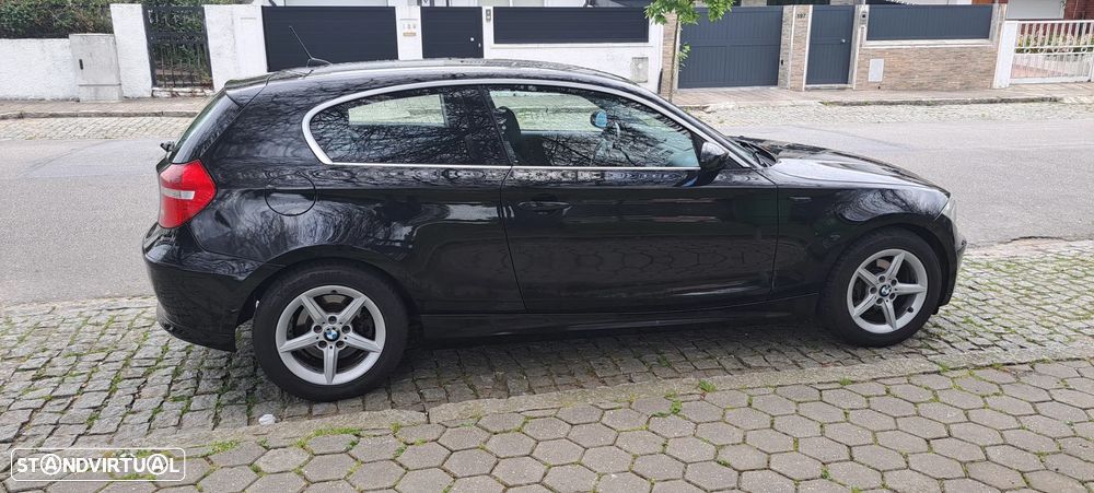 BMW 118 d DPF Edition Sport - 4