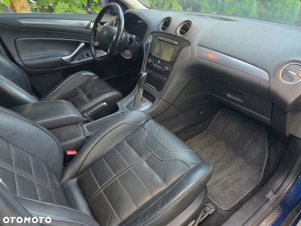 Ford Mondeo - 8