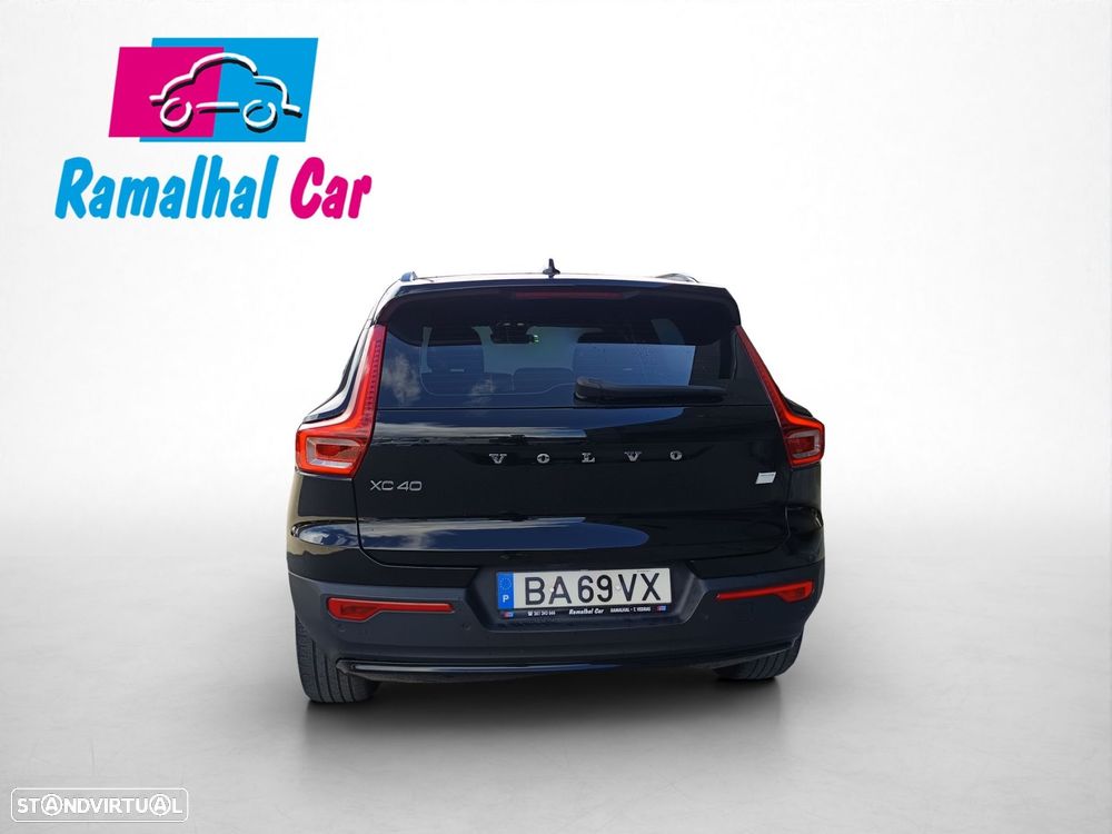 Volvo XC 40 Recharge Core - 4