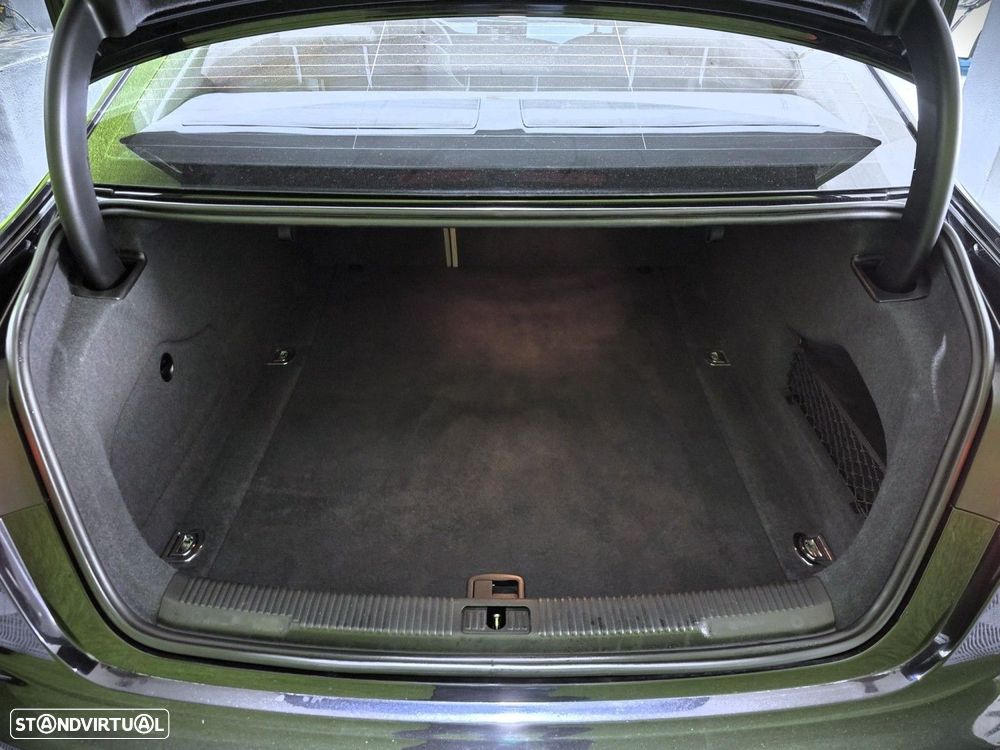 Audi A6 2.0 TDi Exclusive - 38
