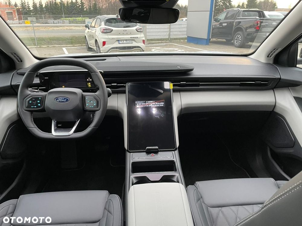 Ford Explorer - 19