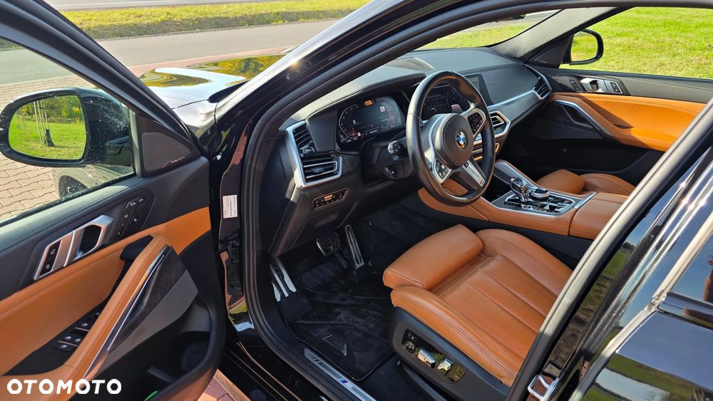 BMW X6 xDrive40d mHEV - 11