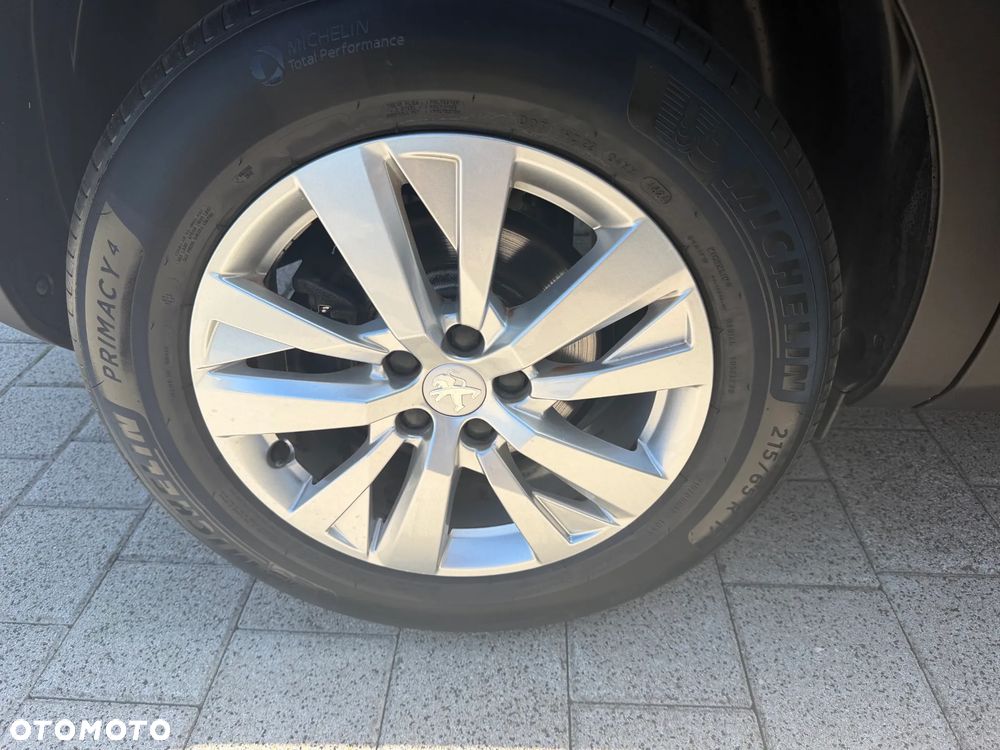 Peugeot 3008 - 10