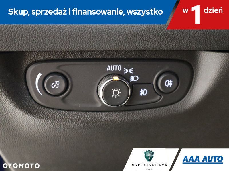 Opel Insignia - 18