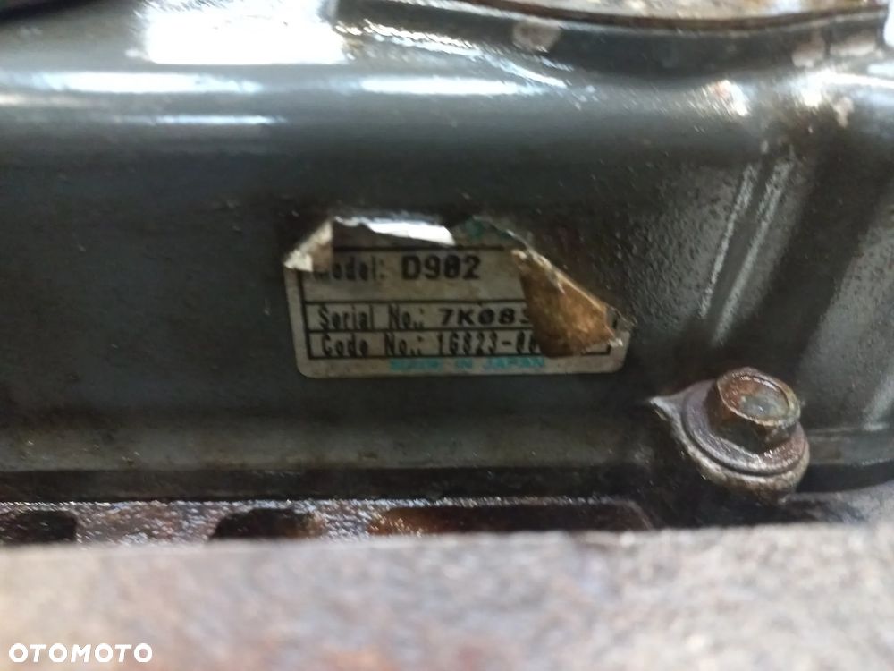 Silnik Części KUBOTA D902 blok,wał,głowica,pompa wtryskowa,korbowód ,tłok,miska olejowa,wtrysk - 8