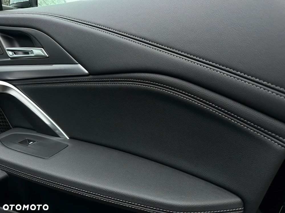 BMW X1 xDrive20d xLine sport - 20