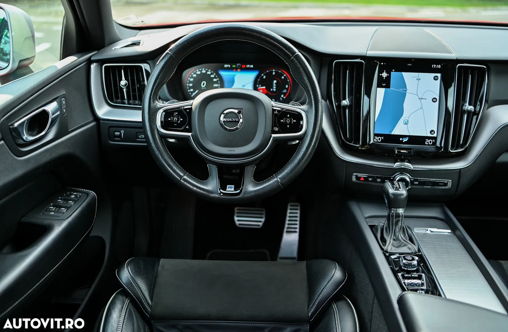 Volvo XC 60 D4 AWD Geartronic RDesign - 8