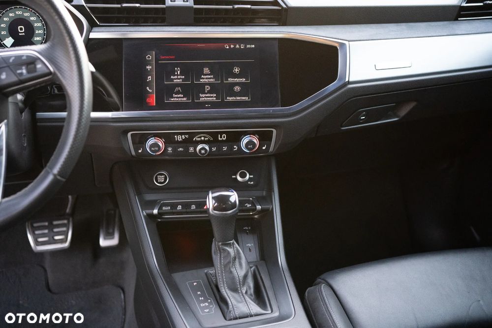 Audi Q3 - 15