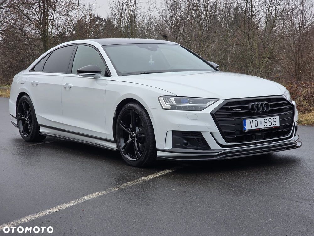 Audi A8 - 4