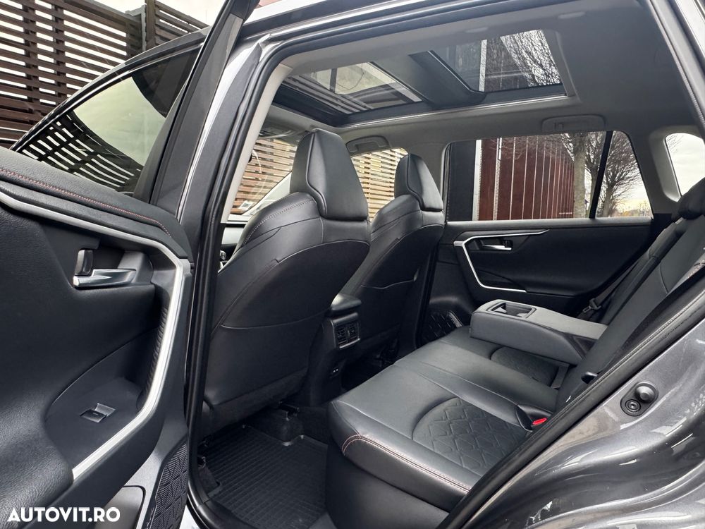 Toyota RAV4 2.5 4x4 Hybrid Adventure - 16