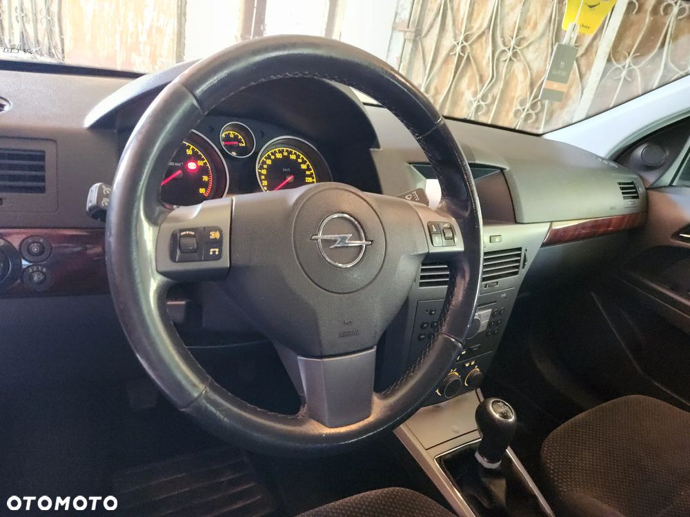 Opel Astra 1.6 Edition Plus - 13
