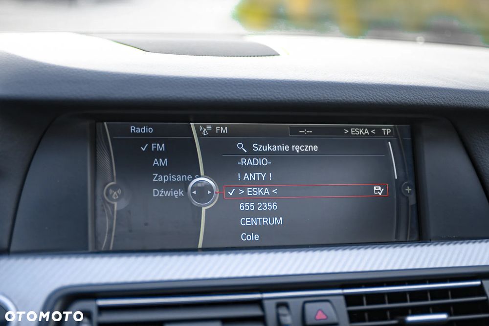 BMW Seria 5 525d - 12