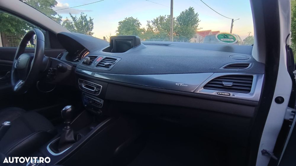 Renault Megane - 8