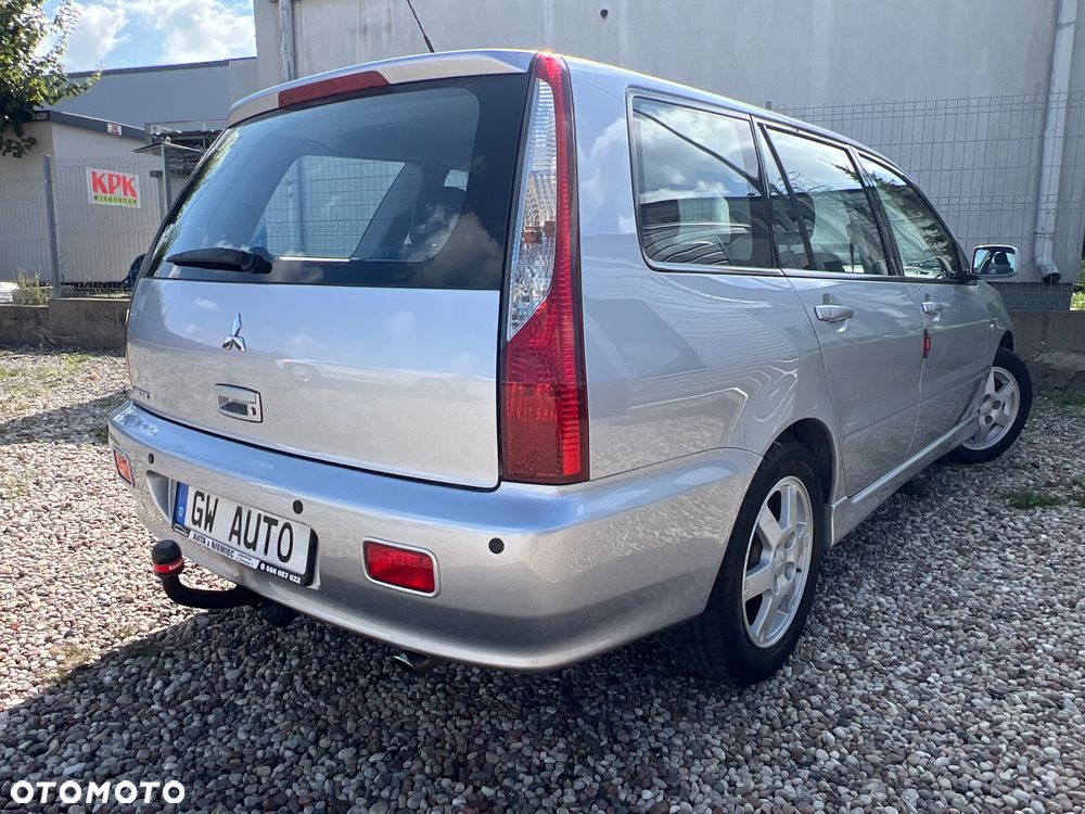 Mitsubishi Lancer 1.6 Intense - 9
