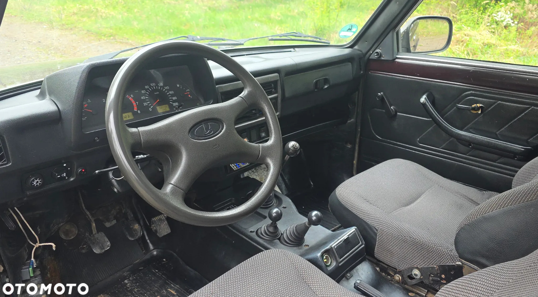 Lada Niva 1.7i - 17