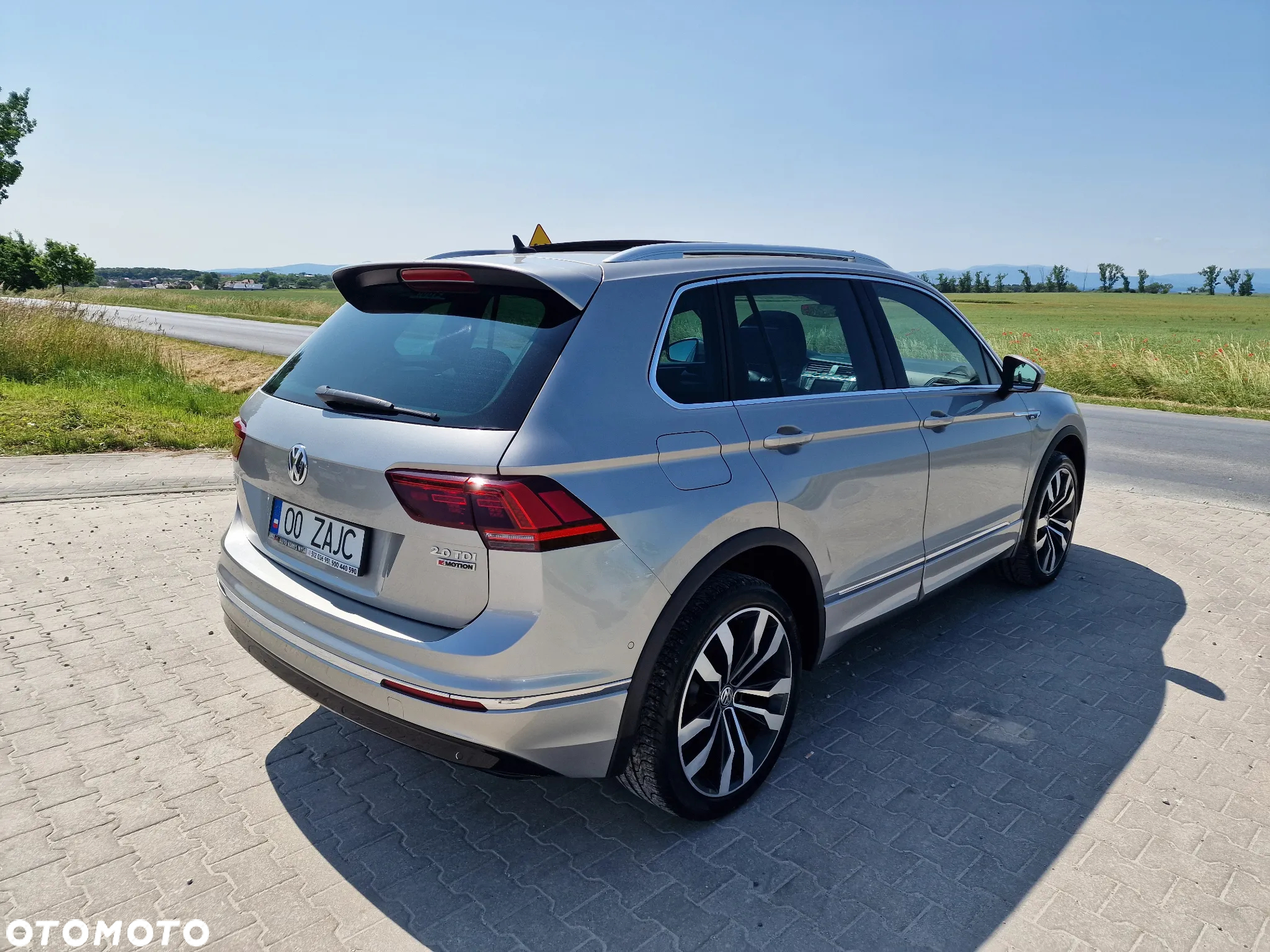 Volkswagen Tiguan 2.0 TDI SCR BlueMotion Technology Exclusive - 11