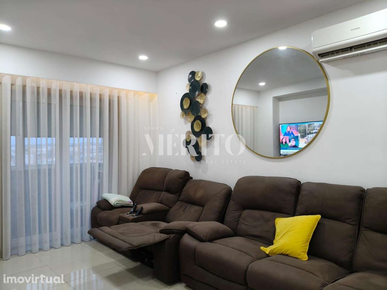 Apartamento T3+1 remodelado, na Póvoa de Varzim, muito próximo do Mar. - Grande imagem: 2/26