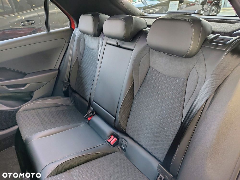 Volkswagen T-Roc - 24