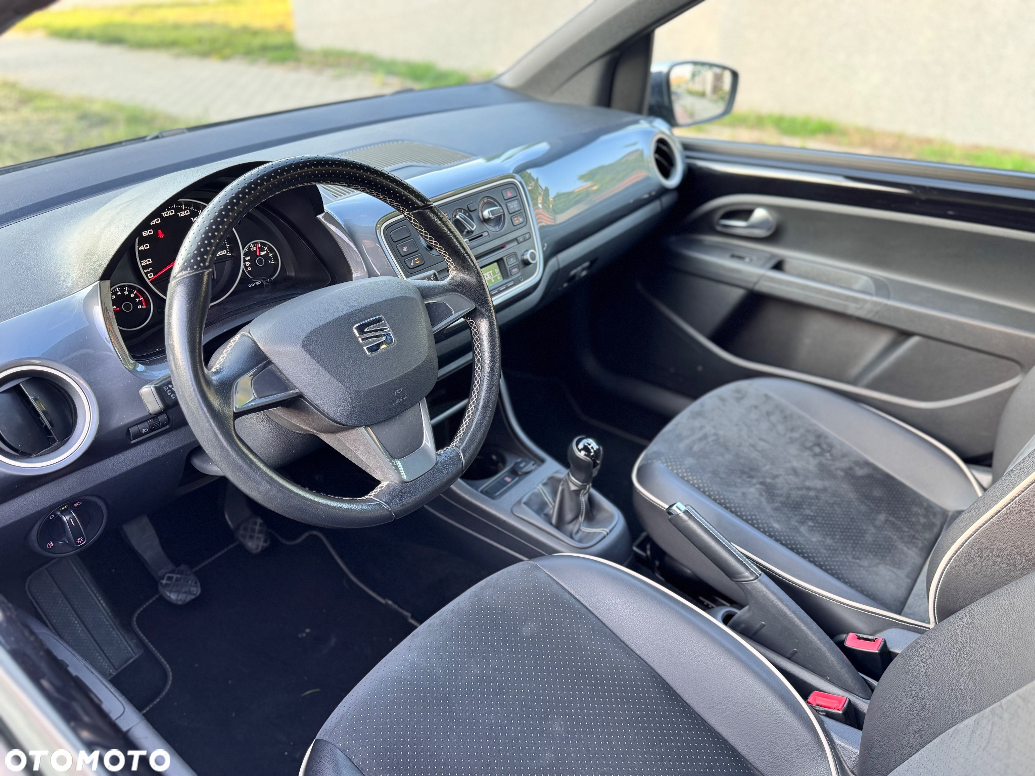Seat Mii 1.0 by Mango - 13
