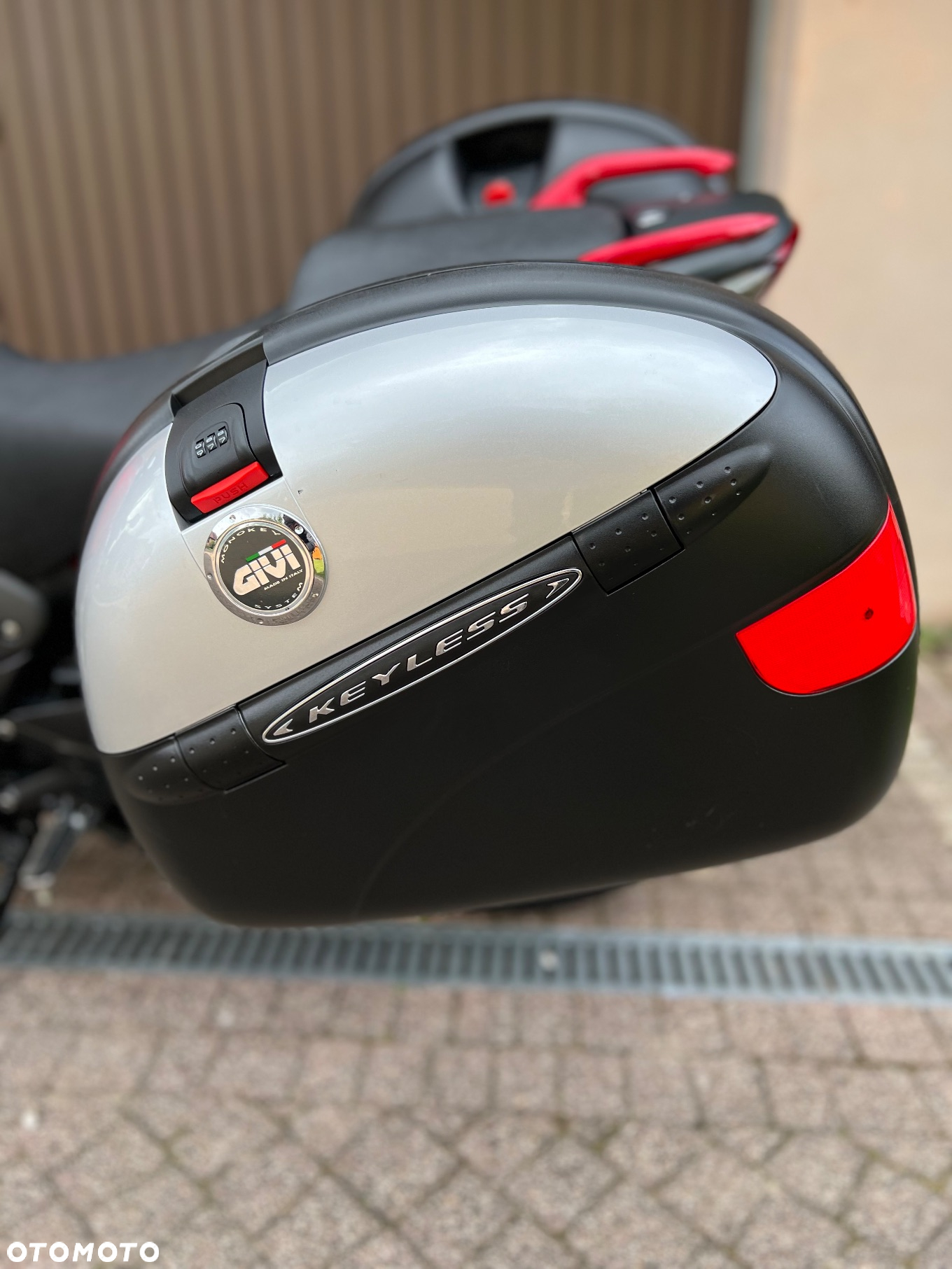 Honda CBF - 24
