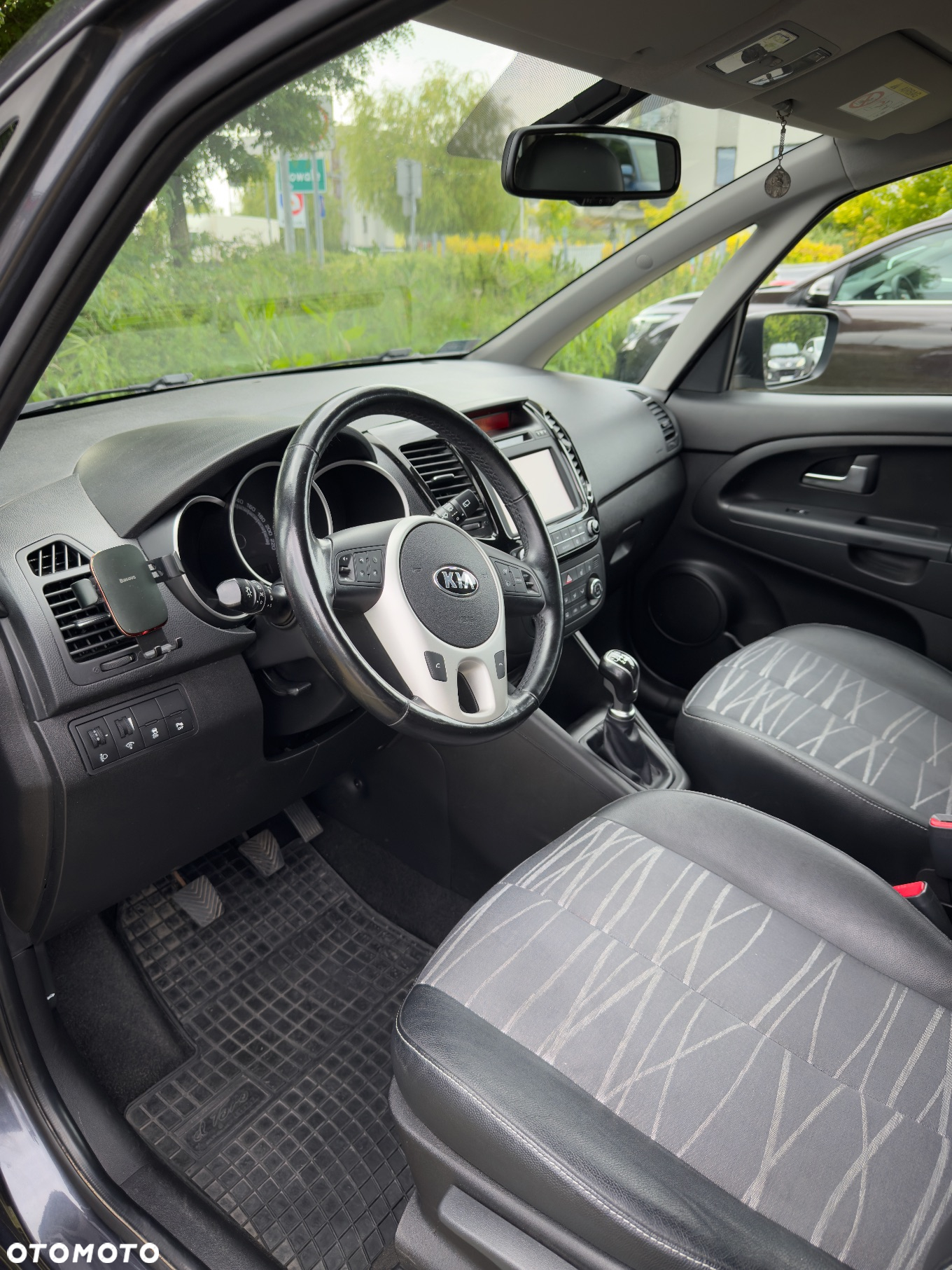 Kia Venga 1.6 Business Line - 13