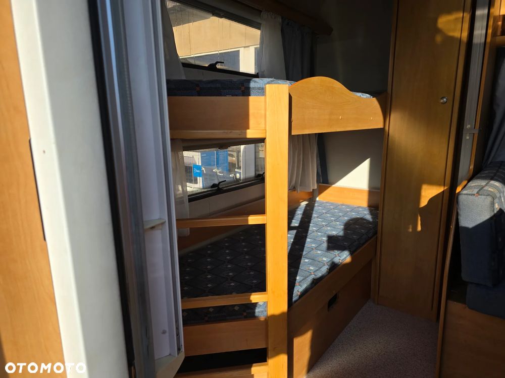 KNAUS Eifelland 520 Holiday piętro 6osób jak hobby kmf kmfe 500 560 przyczepa kempingowa camping piętrowe łóżka - 11