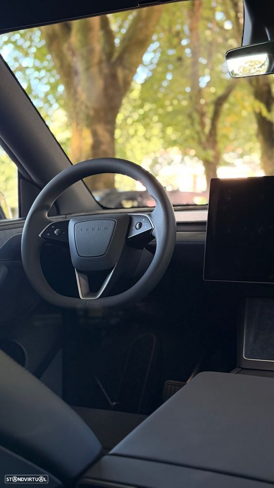 Tesla Model Y Long Range Tração Integral - 9
