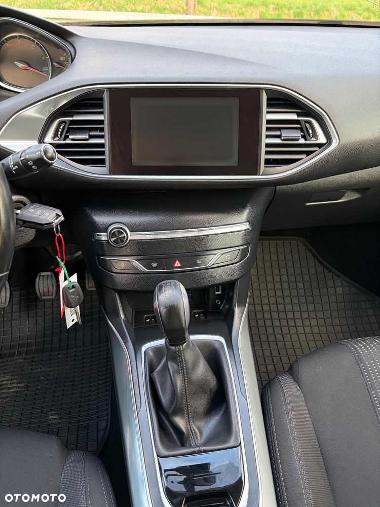 Peugeot 308 1.6 BlueHDi Active S&S - 19