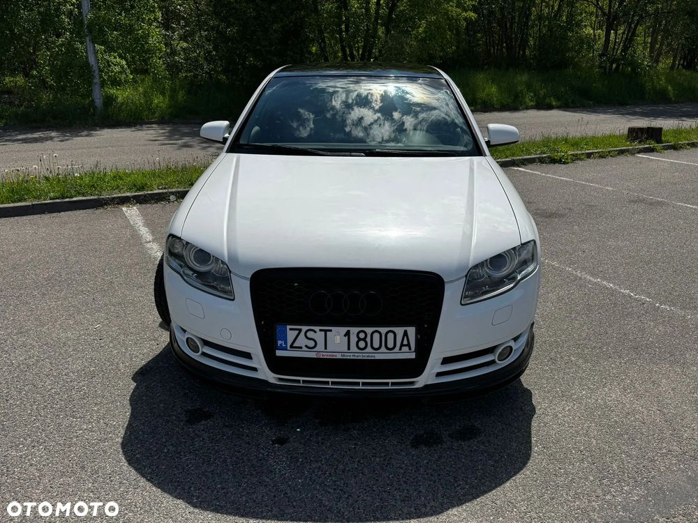 Audi A4 Limousine - 2