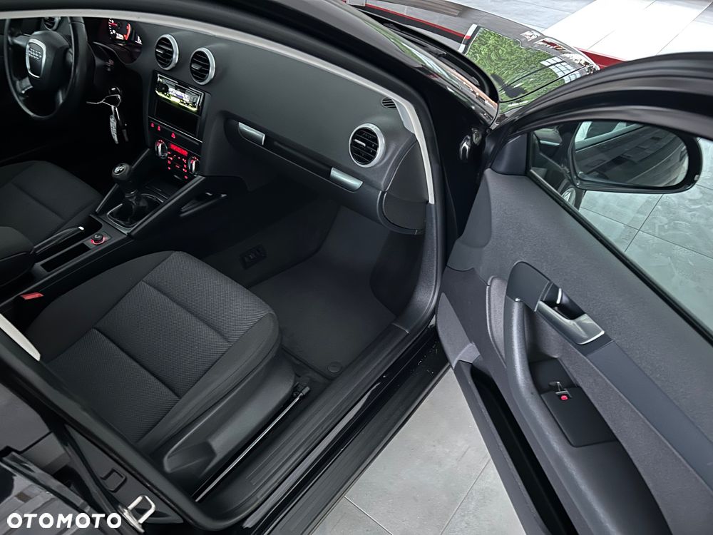 Audi A3 1.6 TDI Ambiente - 27