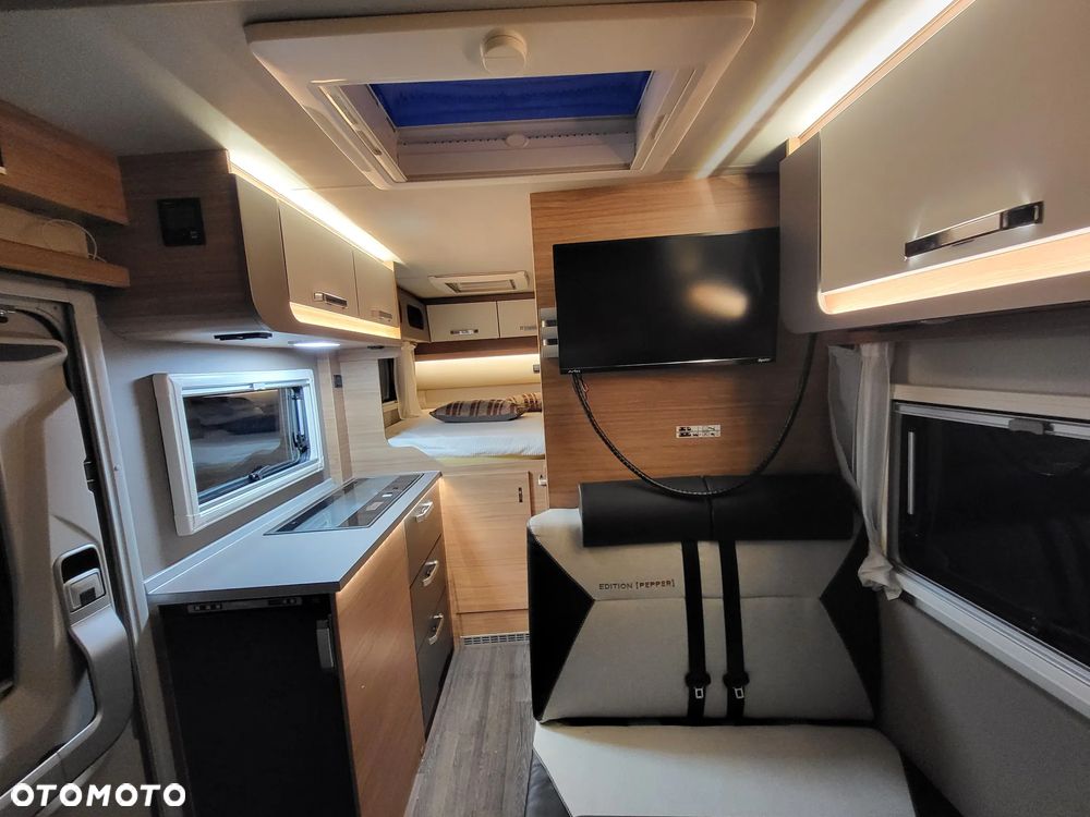 Volkswagen Carawan - 5